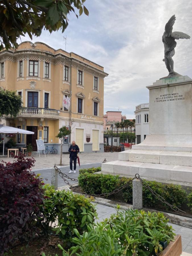 Domus Luxury Tropea Lägenhet Exteriör bild